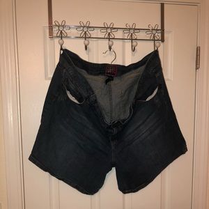 Torrid jean shorts